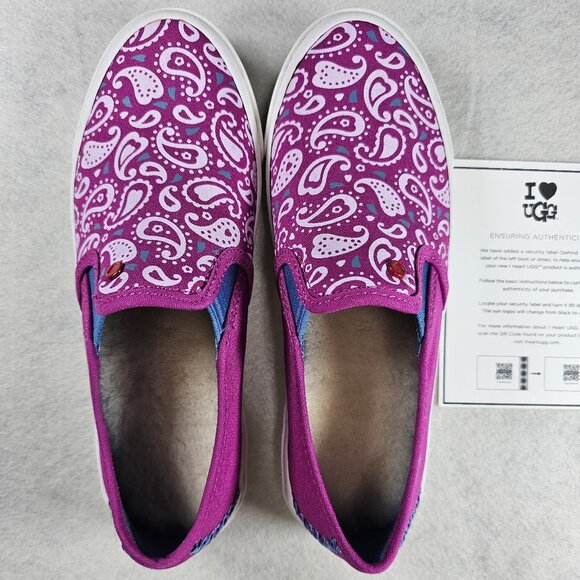 NEW UGG Australia Eyan II Paisley Canvas Boat Style Sneakers w/ Sheepskin Insole - Picture 3 of 5